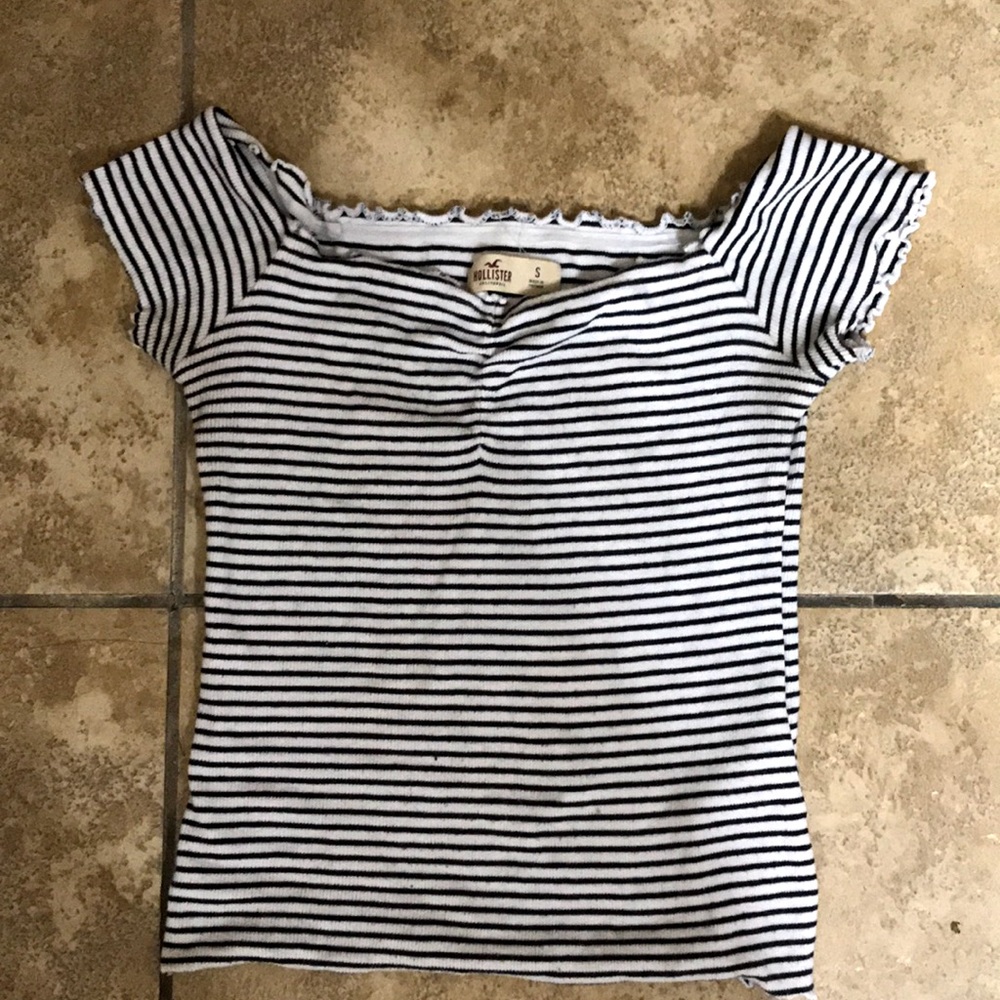 Hollister black and white striped crop top